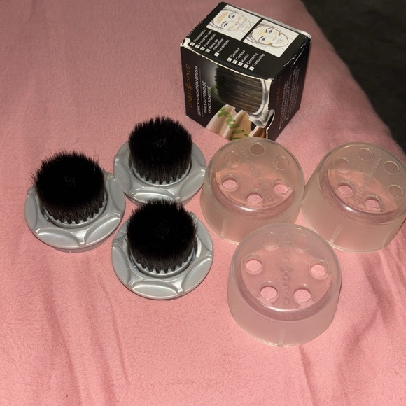 (3) Clarisonic Sonic Foundation Makeup Brushes - Picture 3 of 6